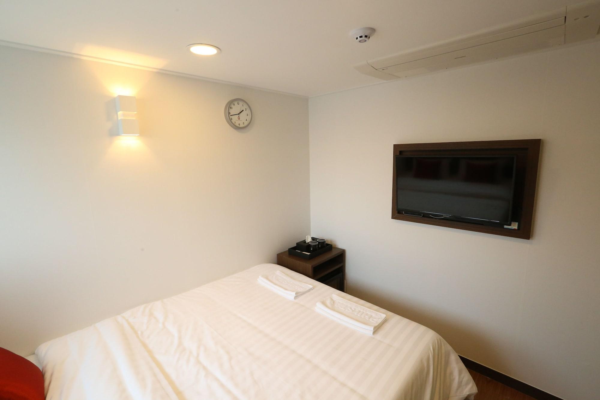 Guest house Philstay Myeongdong Cheonggye